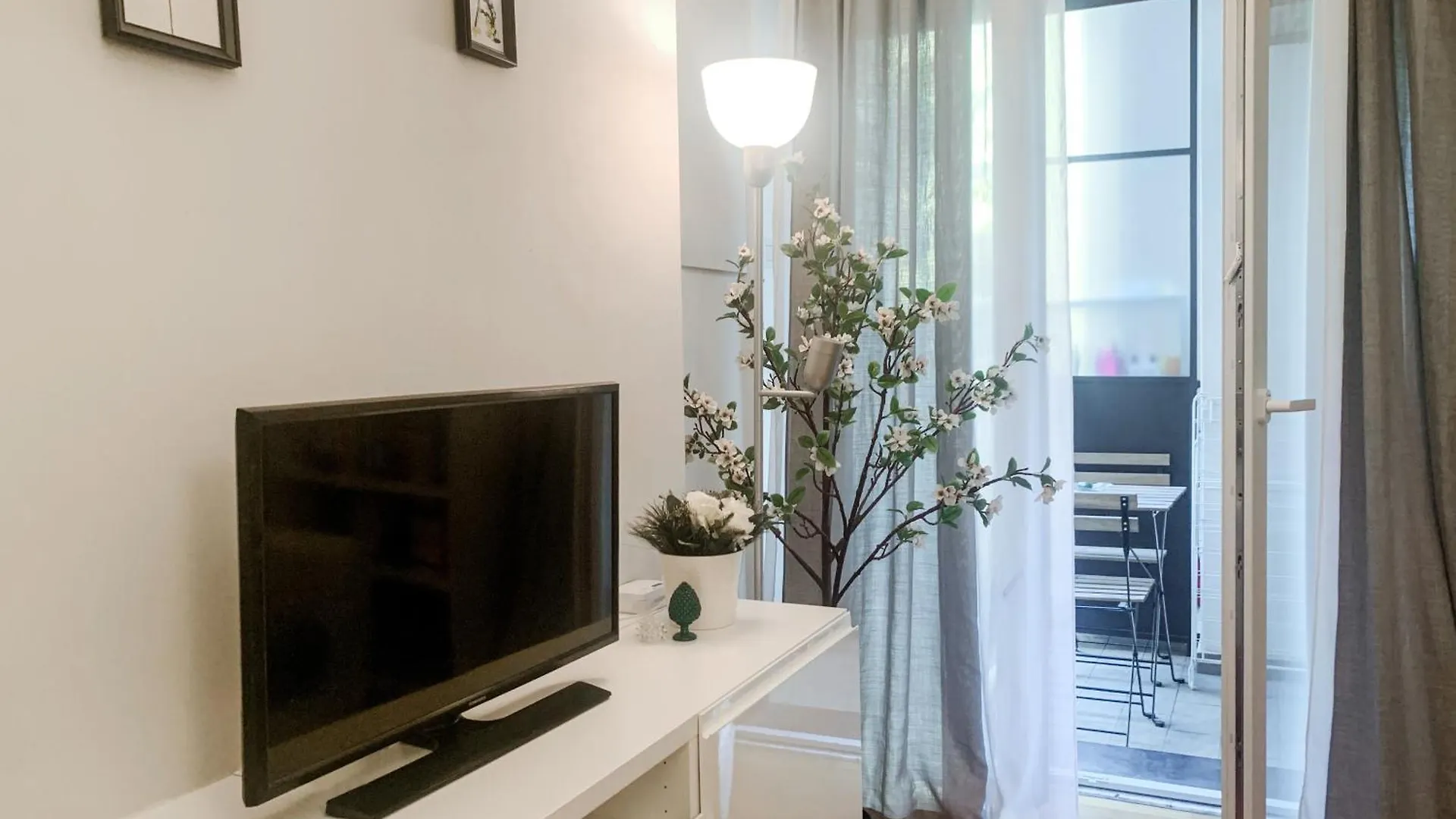 Archimede73, Citycenter Milan